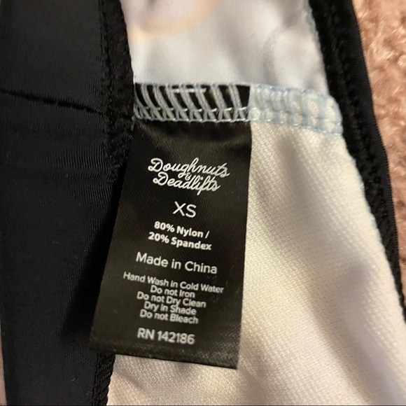 Doughnuts and Deadlifts Bikini Top XS 🍩 💪 NWOT - Picture 5 of 5